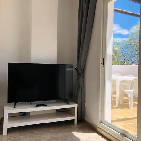 Amazing Duplex In Nuevaandalucia * 马尔韦利亚